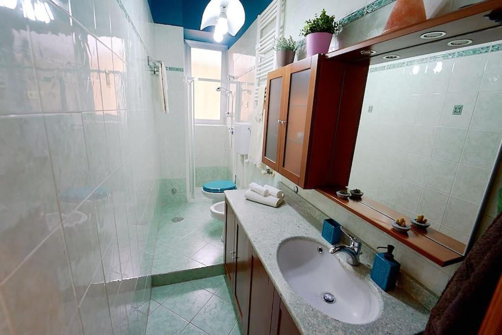 Apartment Etno Home: Il Tuo Angolo Di A Turin